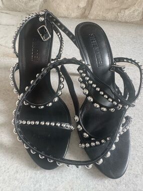Steve Madden Black Studded Strappy Sandals